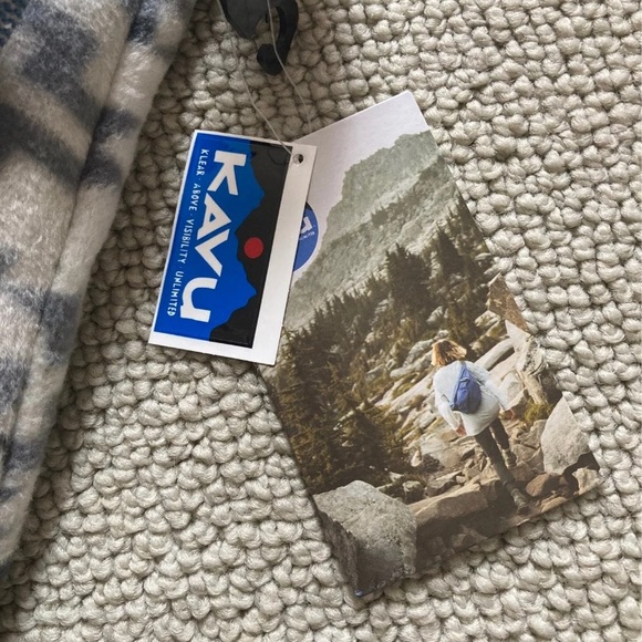 NWT KAVU Rope Sling Bag - Picture 4 of 4